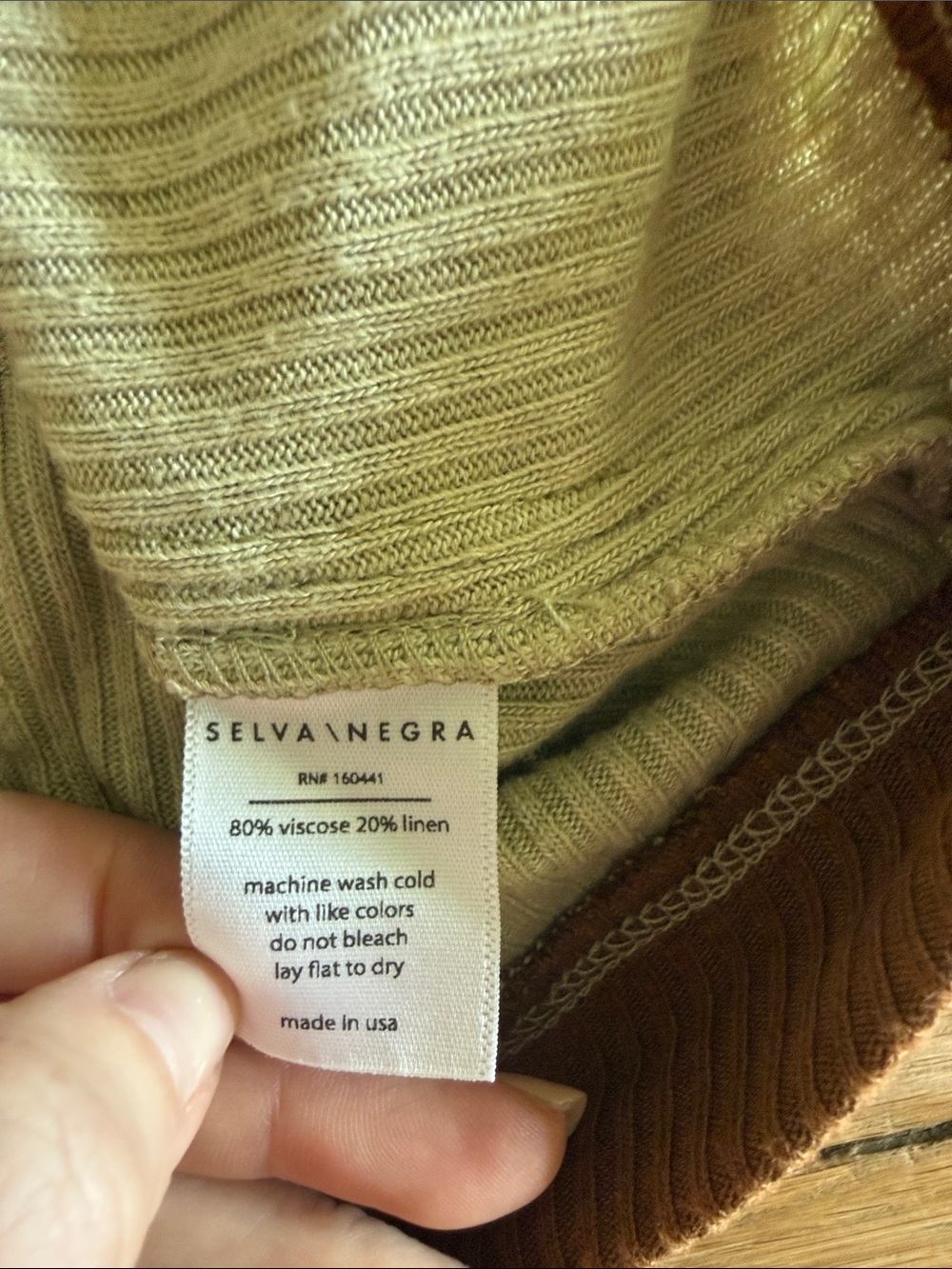 Selva Negra Ribbed Two-Piece Tank & Pants Set - Cream and Rust - Picture 3 of 7